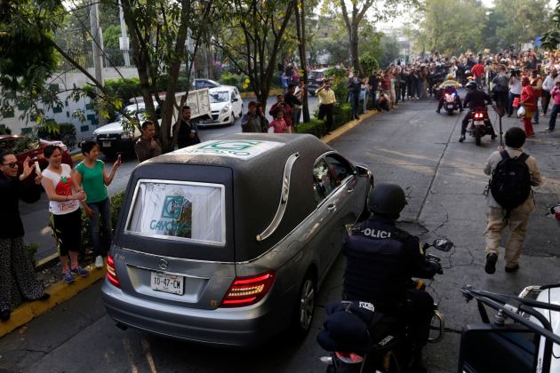El cuerpo de Chespirito llegó a Ciudad de México para su funeral (Foto Reuters)