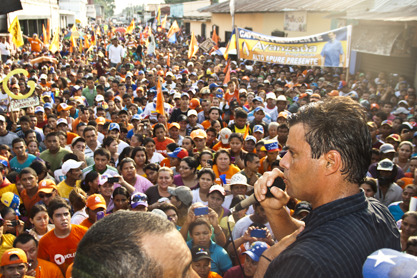 López: Capriles tiene un compromiso frontal con garantizar la soberanía de los venezolanos