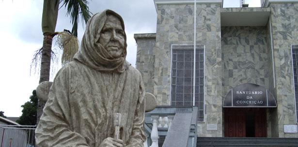 Iglesia católica beatifica primera negra brasileña