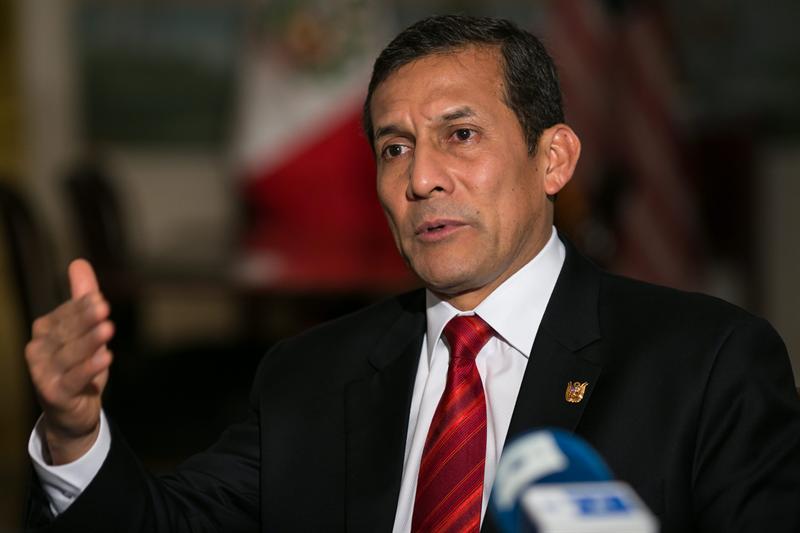 Suspenden sorteo para servicio militar en Perú
