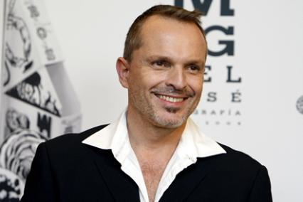 Miguel Bosé confiesa que es padre de cuatro niños