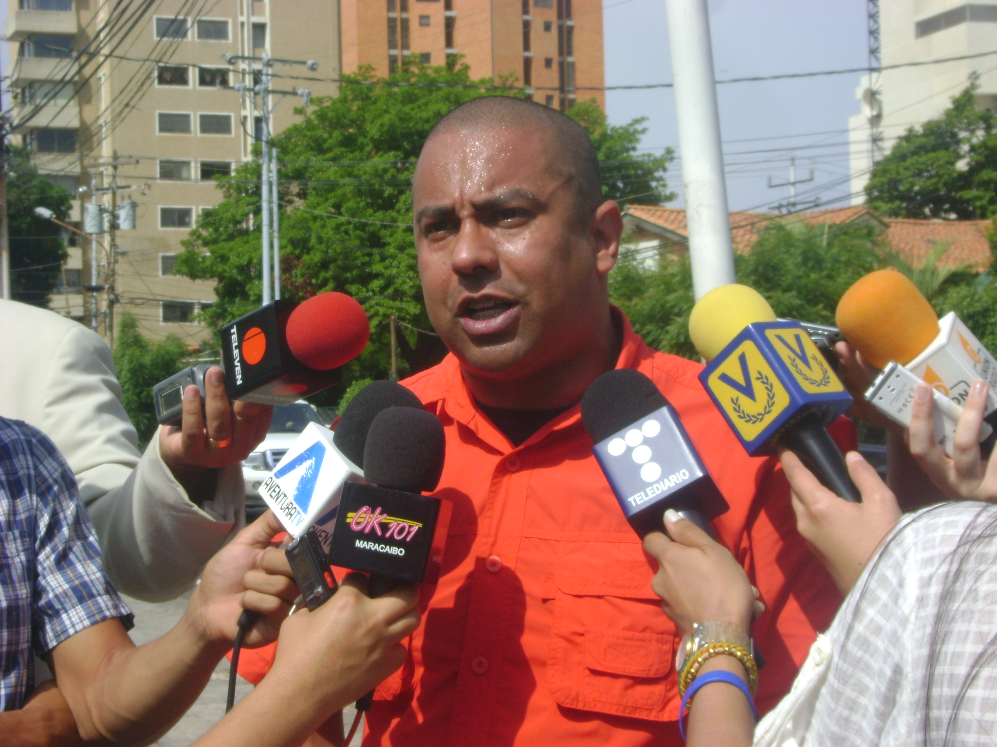 “Aquí no vamos a comer cuando tengamos hambre, sino cuando nos toque”