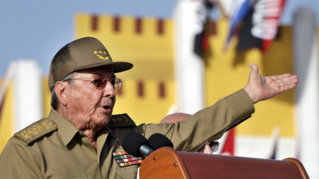 Cuba quiere evitar más roces con EE.UU. y no ofrece asilo a Snowden
