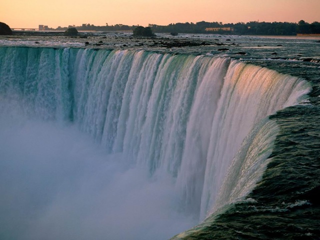 Las cataratas del Niágara, ¿la octava maravilla del mundo?