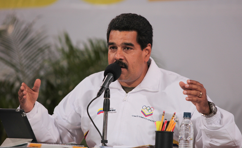Maduro se reúne con su gabinete y propone una campaña de “liderazgo de calle”