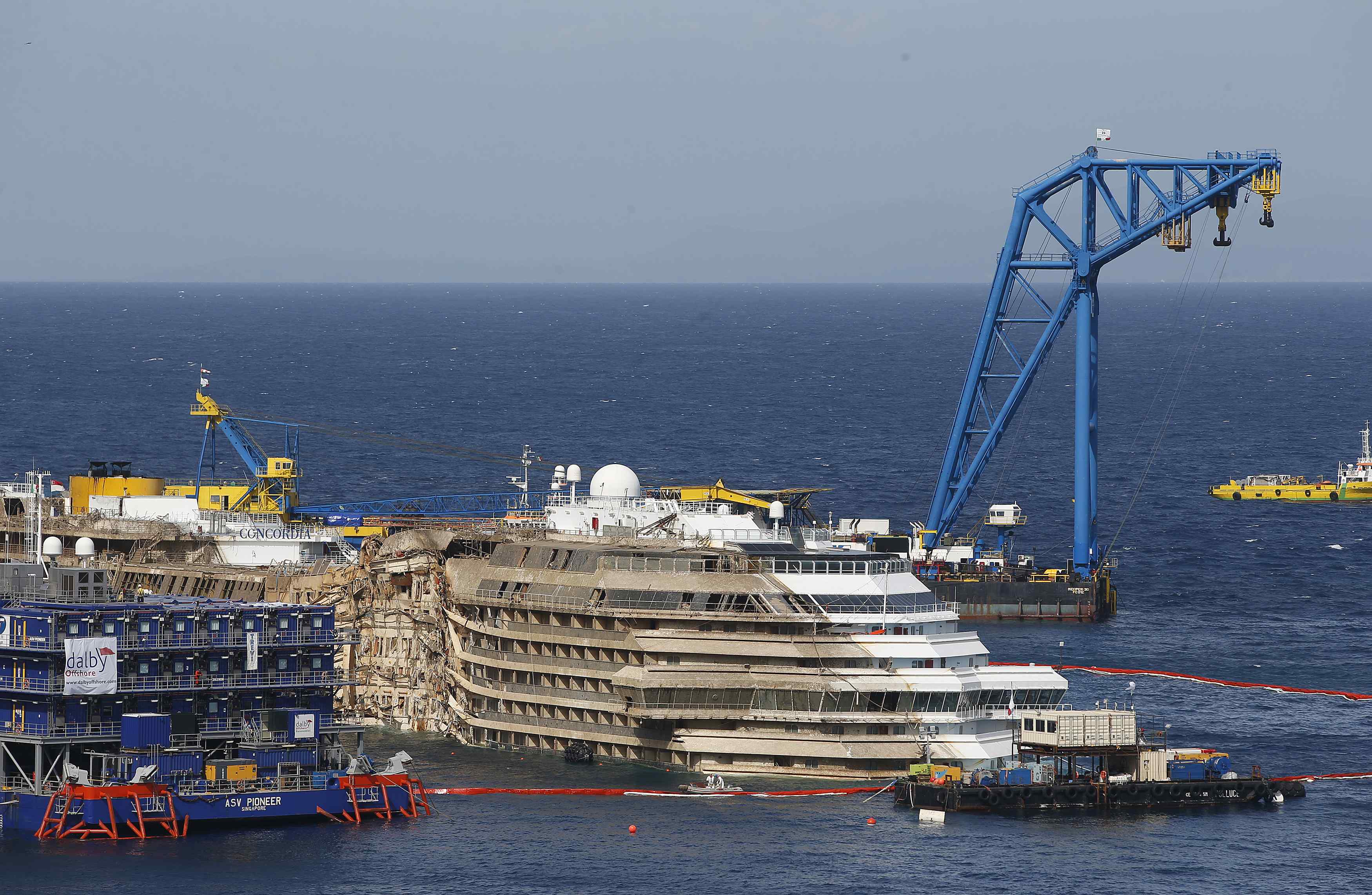 Oficial y cartógrafo del Concordia jugaban a la consola antes del naufragio