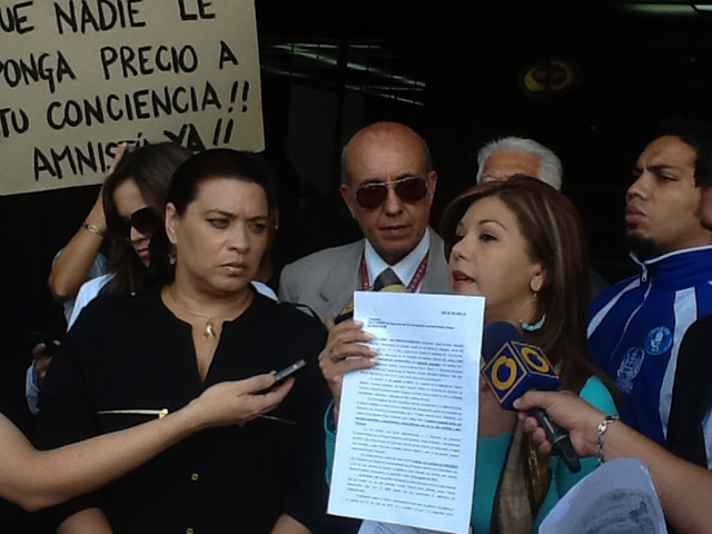 Exigirán ante Circuito Judicial de Aragua explicaciones por retardo en medida humanitaria para Iván Simonovis