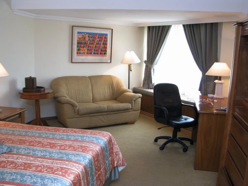 ¿En esta suite del Hotel del Lago vive Pérez Pirela? (Fotos)