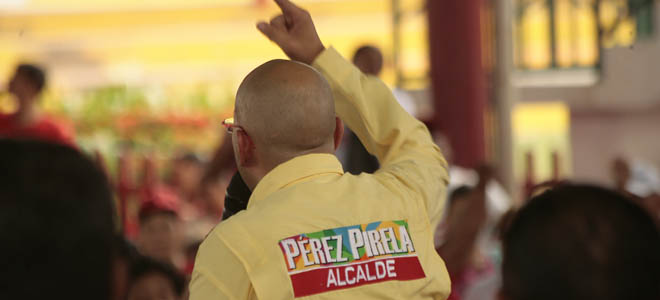 Niegan que docentes asistan obligados a actos de Pérez Pirela