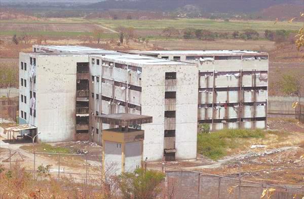 Asesinan a reclusos trasladados de Tocuyito a cárcel de Tocorón