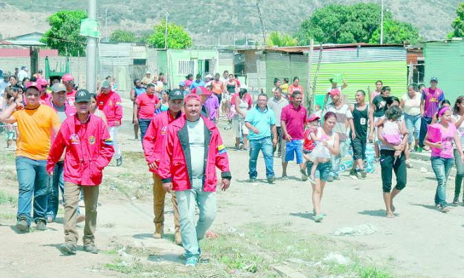 Intentan despojarlos de las casas asignadas por Misión Vivienda