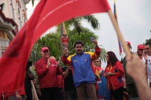 Maduro dice que John Lennon y el “Che” Guevara están “juntos en el cielo”