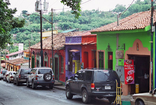 Diana D’Agostino: Con la integración vecinal recuperamos el pueblo de El Hatillo