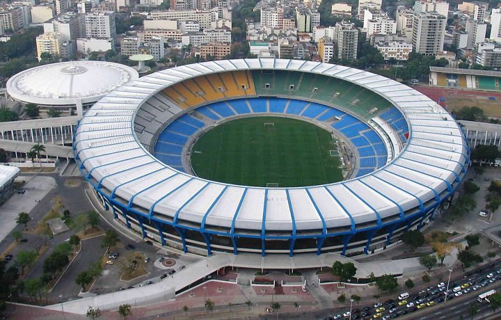 Es retirado indígena que protestó 26 horas en árbol junto al Maracaná