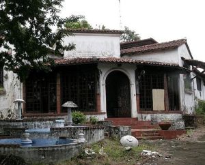 Demolerán casas de exdictador de Panamá Noriega por peligro de dengue