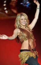 Así se relaja Shakira mientras trabaja (Foto)