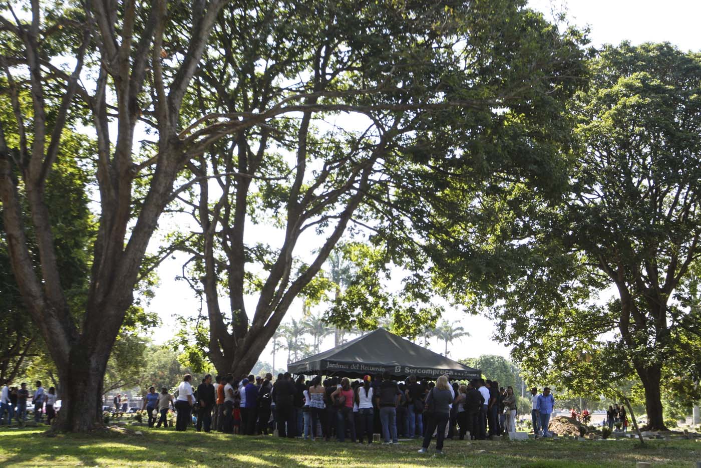 Génesis Carmona recibió el último adiós de sus familiares y amigos (Fotos)