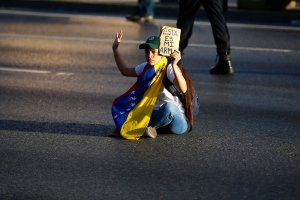 Siguen protestas contra Maduro