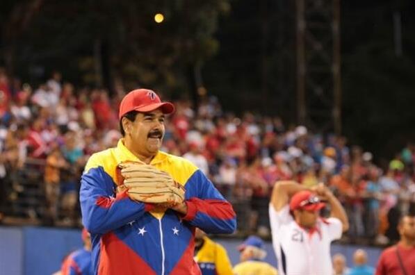 Tremenda pita se llevó Nicolás Maduro en la Serie del Caribe (Video)