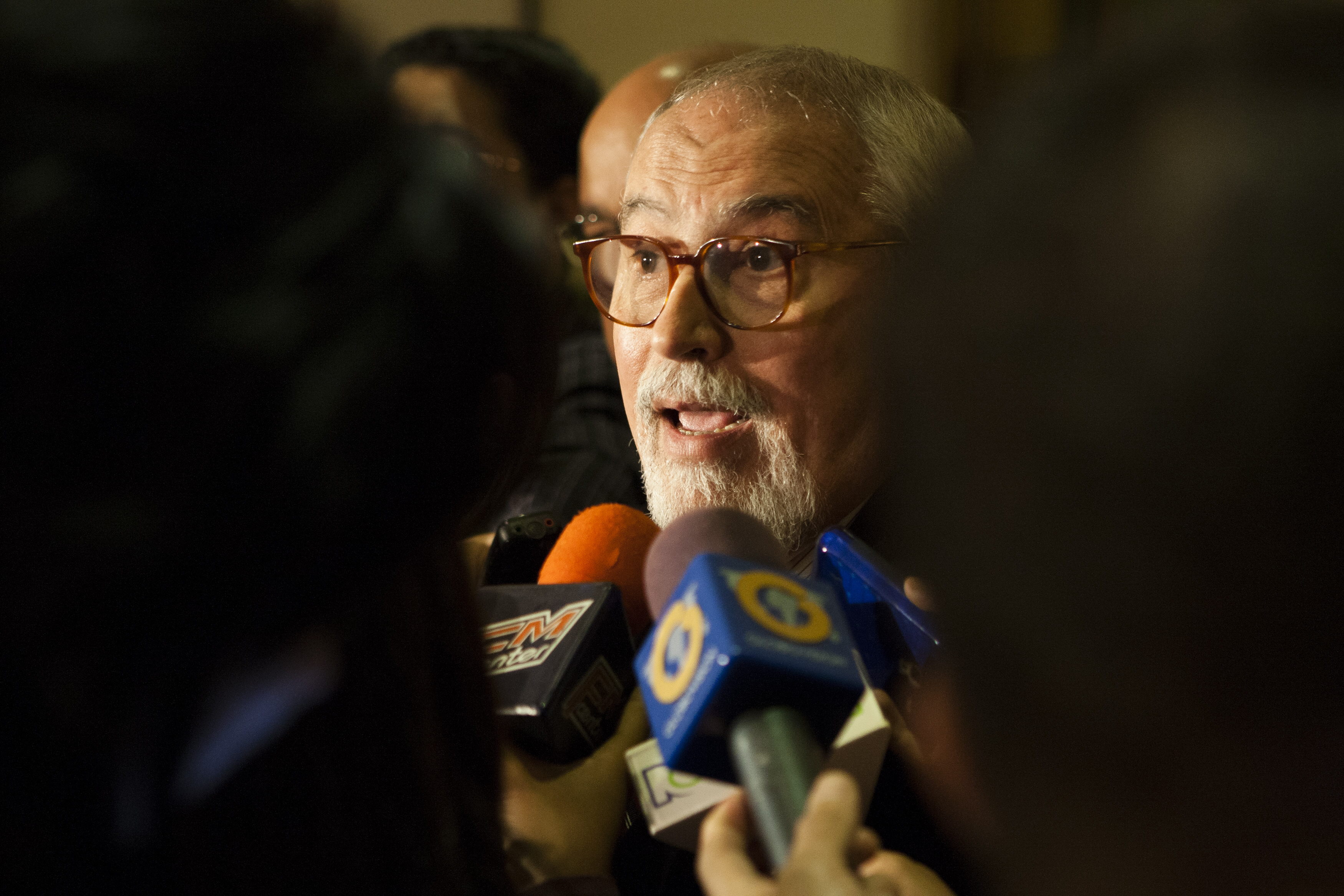 Oposición planteó a Unasur disposición a diálogo con Gobierno con un tercero