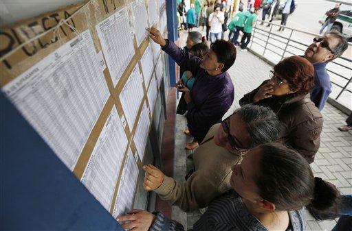 Colombianos eligen este domingo alcaldes y gobernadores