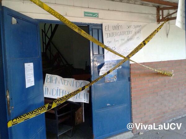 “El tema de hoy es la indiferencia” se lee en la UCV, núcleo Cagua (Fotos)