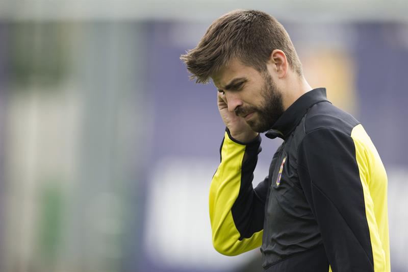 Piqué sufre una contusión en la parte derecha de la pelvis