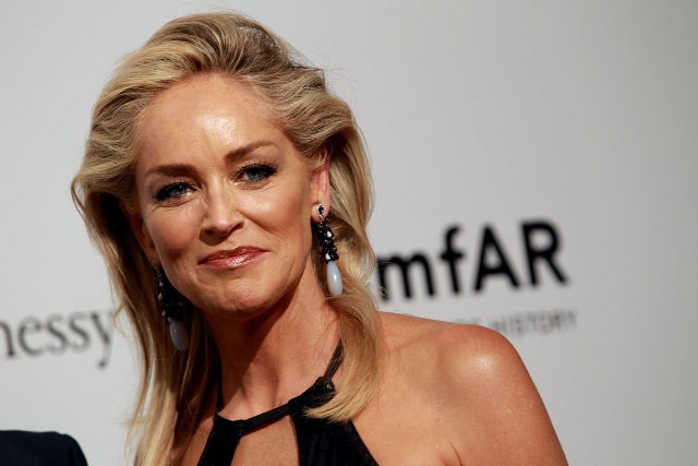 Suspendida visita de Sharon Stone a zona contaminada en Amazonía de Ecuador