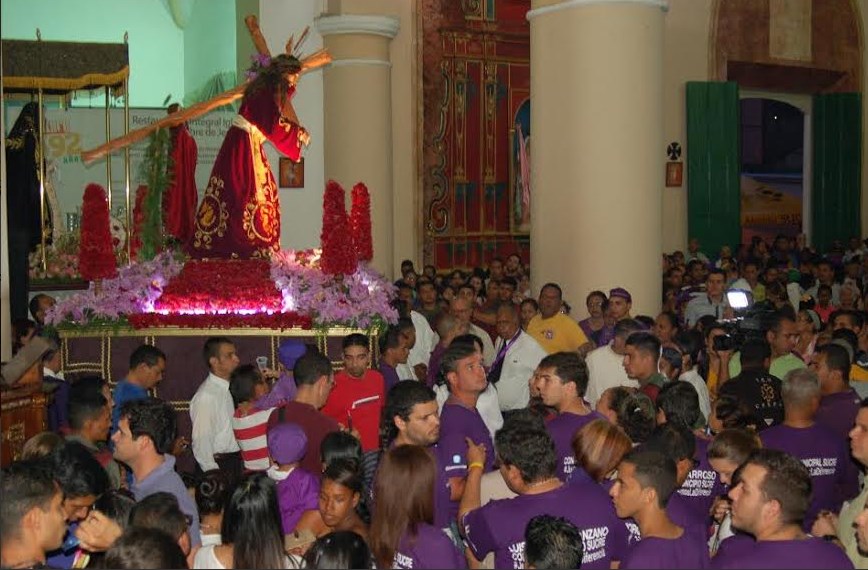 Concejales de Sucre participaron en la procesión del Nazareno