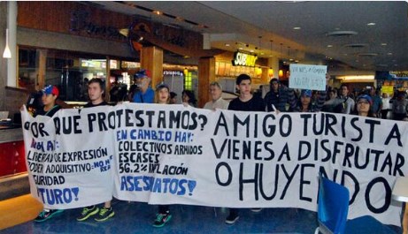 Protestan en un centro comercial de Margarita #16A (Foto)