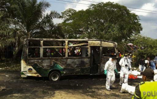 Colombia llora la trágica muerte de 31 niños en el incendio de un autobús