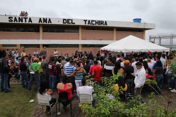 Ministerio Penitenciario desmiente maltratos contra detenidos en Táchira
