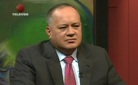 Cabello: Hay dos clases de opositores, los guarimberos y los que no dicen nada