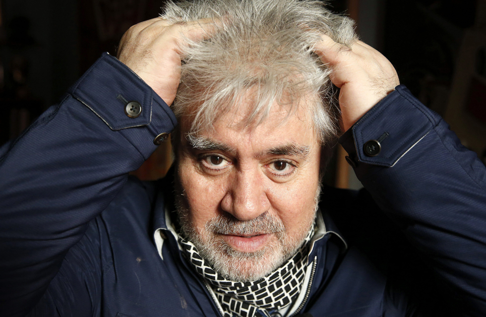 Almodóvar resiente el escándalo de los papeles de Panamá en el estreno de “Julieta”