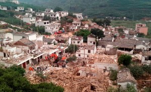 Sismo en el suroeste de China deja al menos 357 muertos y 1.400 heridos
