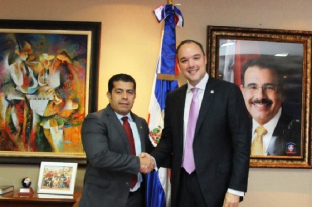 Venezuela continuará con el envío de petróleo fácil a República Dominicana