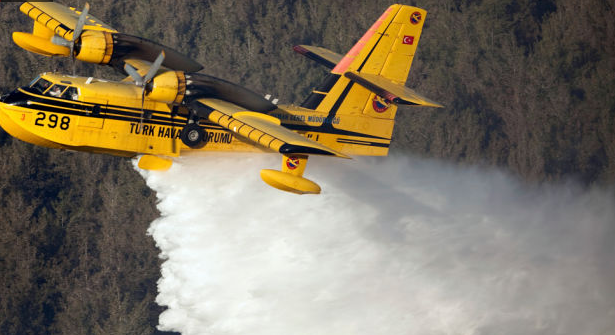 Al borde de la muerte tras afrontar el #IceBucketChallenge (incluye un avión)