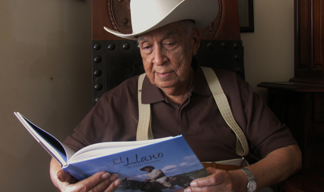 Grammy Latino reconoció talento y trayectoria de Juan Vicente Torrealba