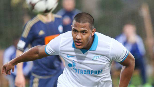 Salomón Rondón marcó 3 dianas en triunfo del Zenit