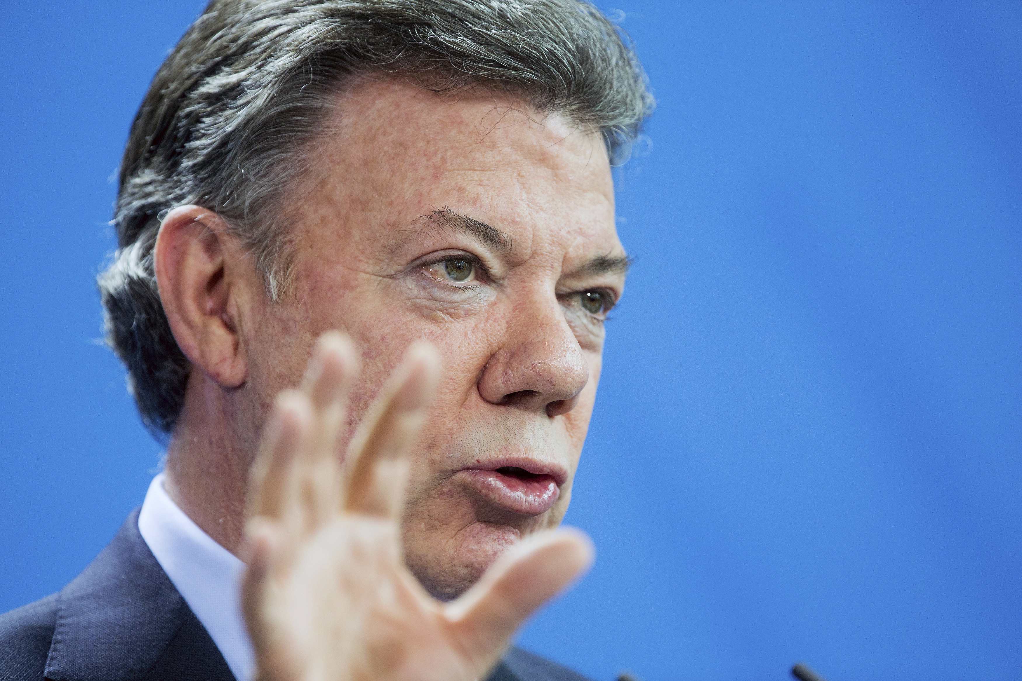 Santos: Con la paz, las oportunidades de los inversores se multiplicarán