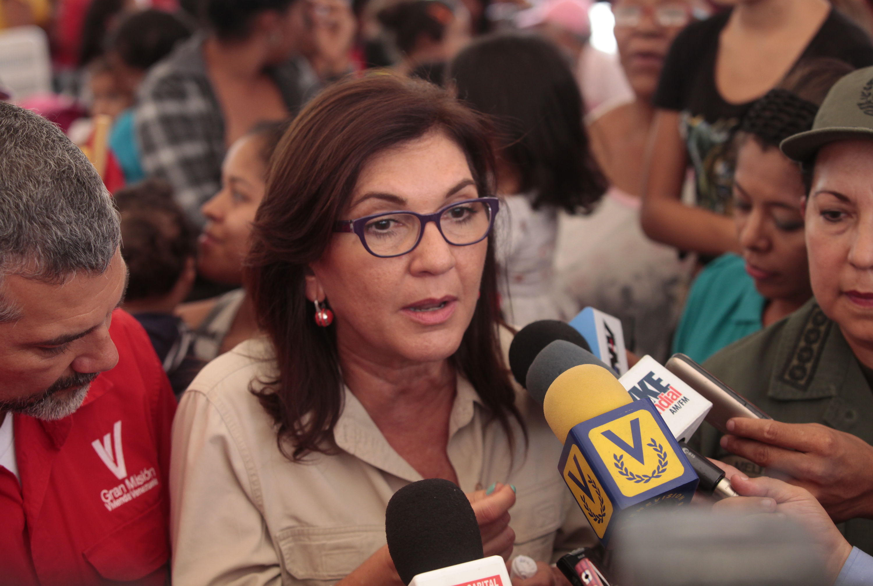 Maduro recolocó a Jacqueline Faría en el mismo cargo inconstitucional que ocupaba Darío Vivas