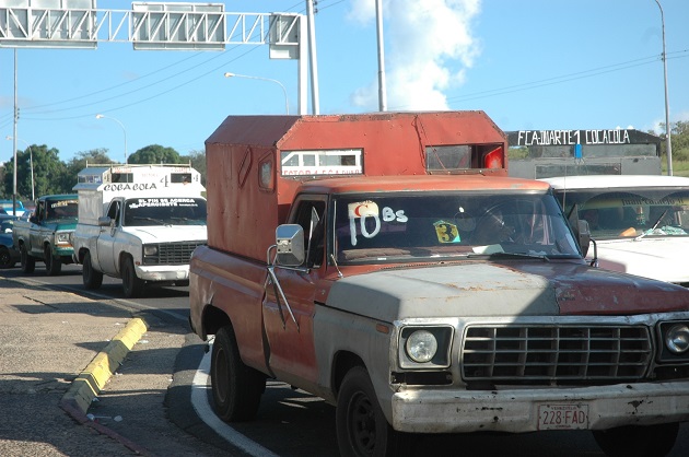 Rutas suburbanas solicitan aumento de 10 bolívares por pasajeros