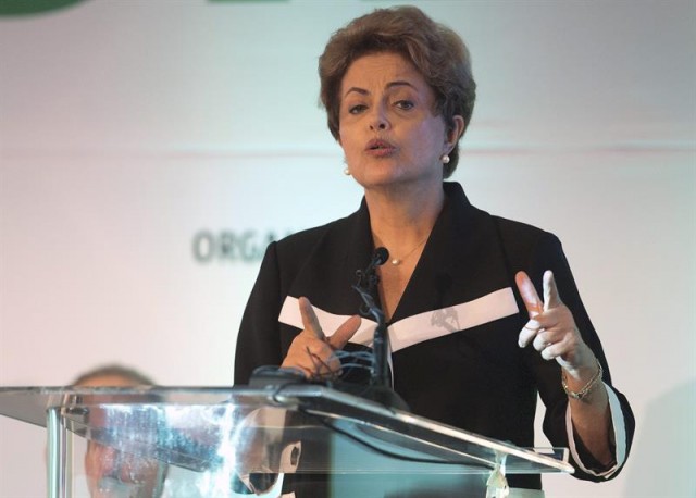 Aprobación del gobierno de Rousseff cae al 9 % tras su primer semestre