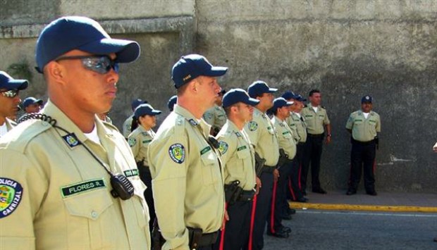 Balearon a Poliguaicaipuro durante cola para la venta de pañales