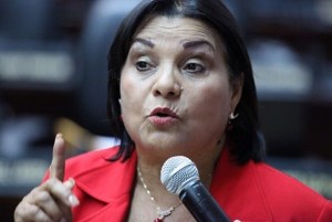 Ministra de la Mujer: Vamos a proteger a las rectoras del CNE