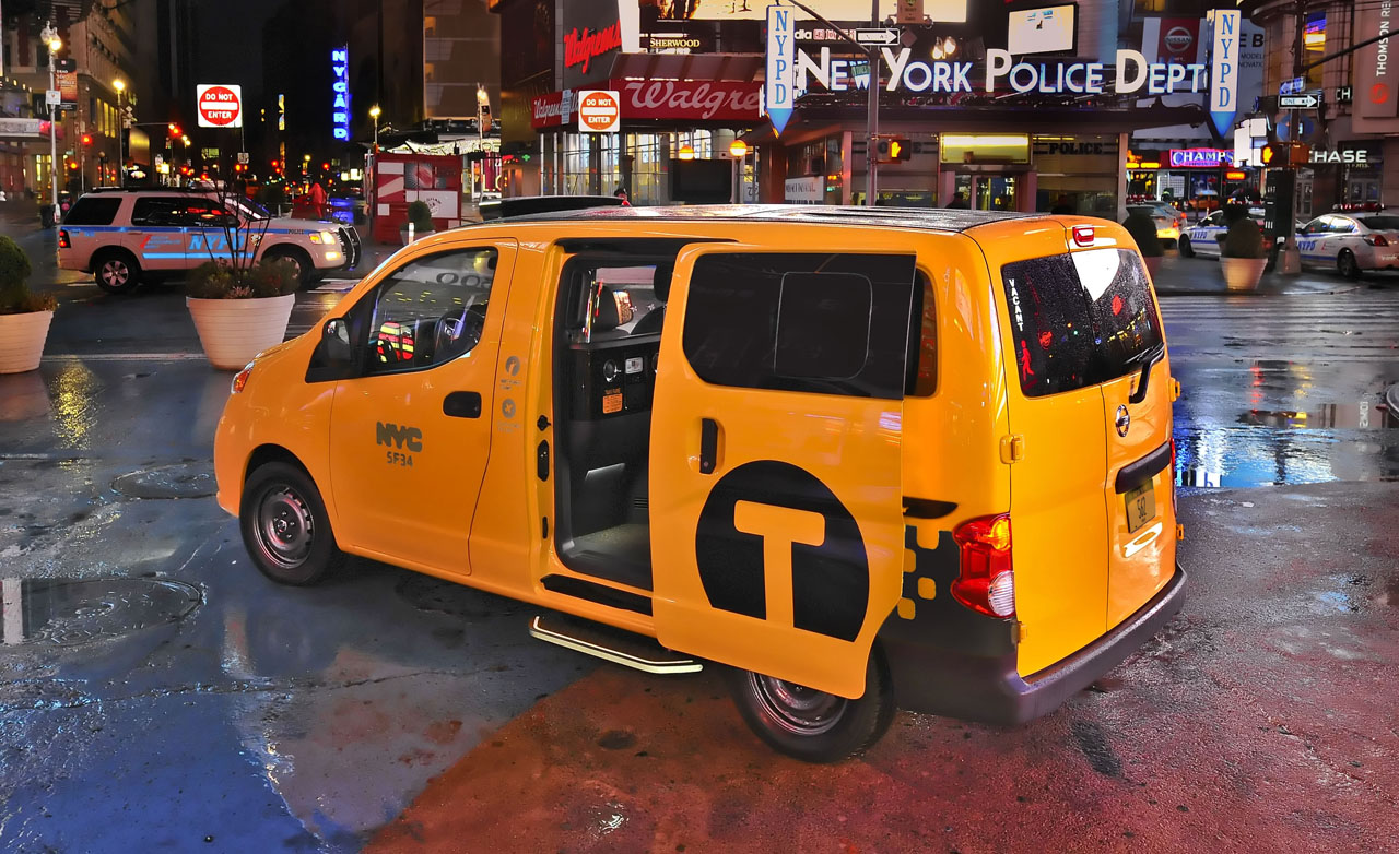 El Taxi del futuro se fabrica en México