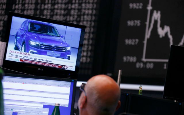 Volkswagen se hunde en la bolsa por falsear datos de sus vehículos “ecológicos”