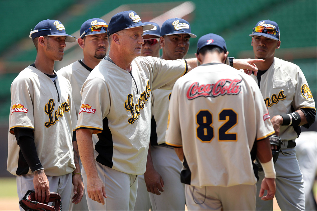 Alfredo Pedrique se alista para su estreno con los Leones del Caracas