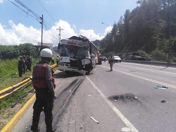 Accidente en la ARC dejó un saldo de 24 lesionados (Foto)