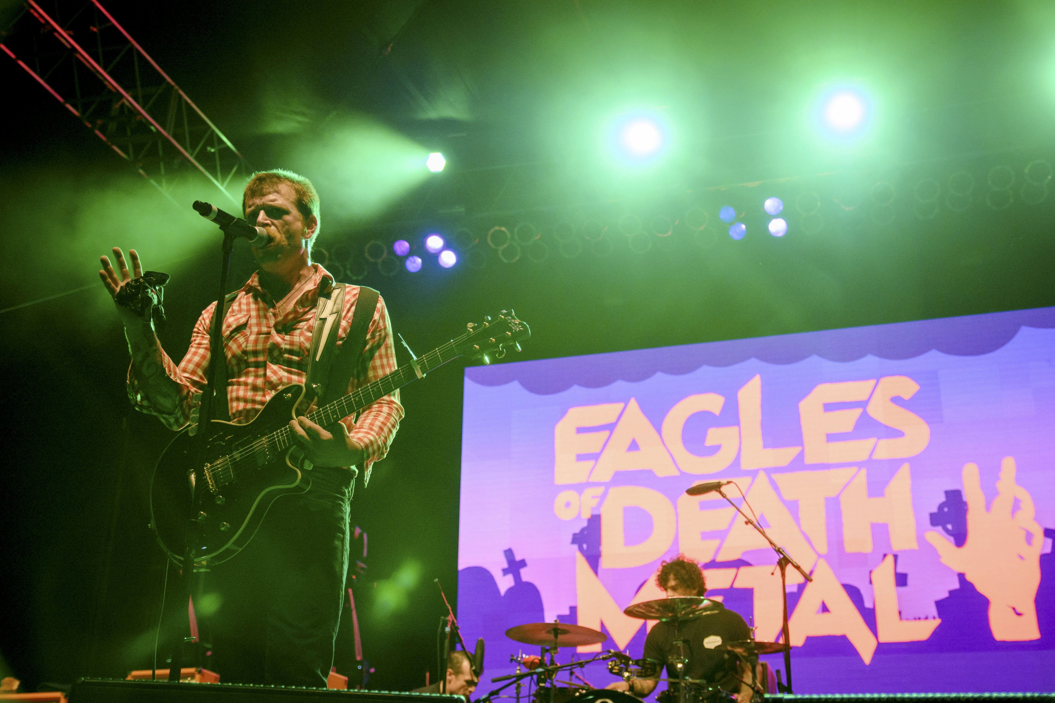 Los Eagles of Death Metal podrían actuar con U2 en París